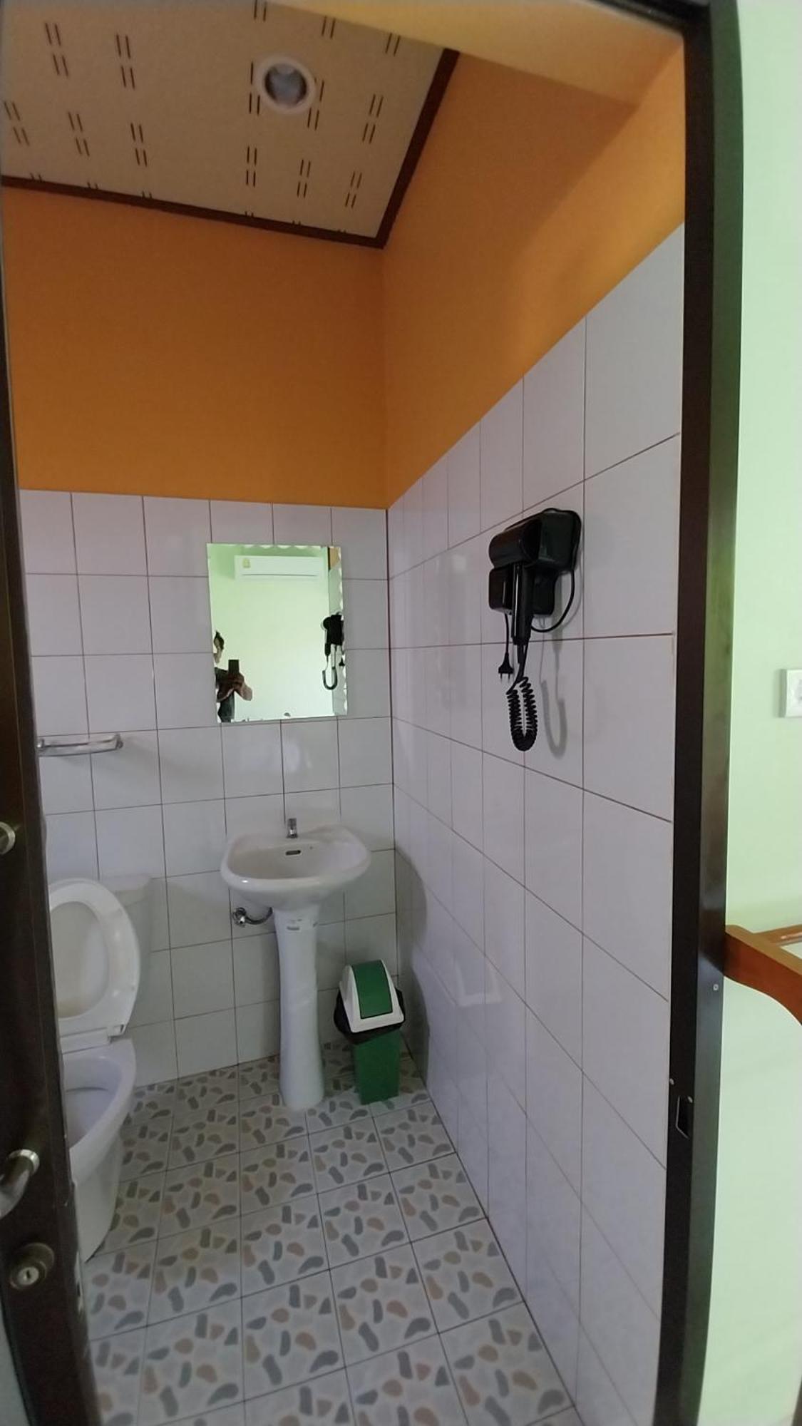 Отель Lanta Lucky House Ко-Ланта Экстерьер фото