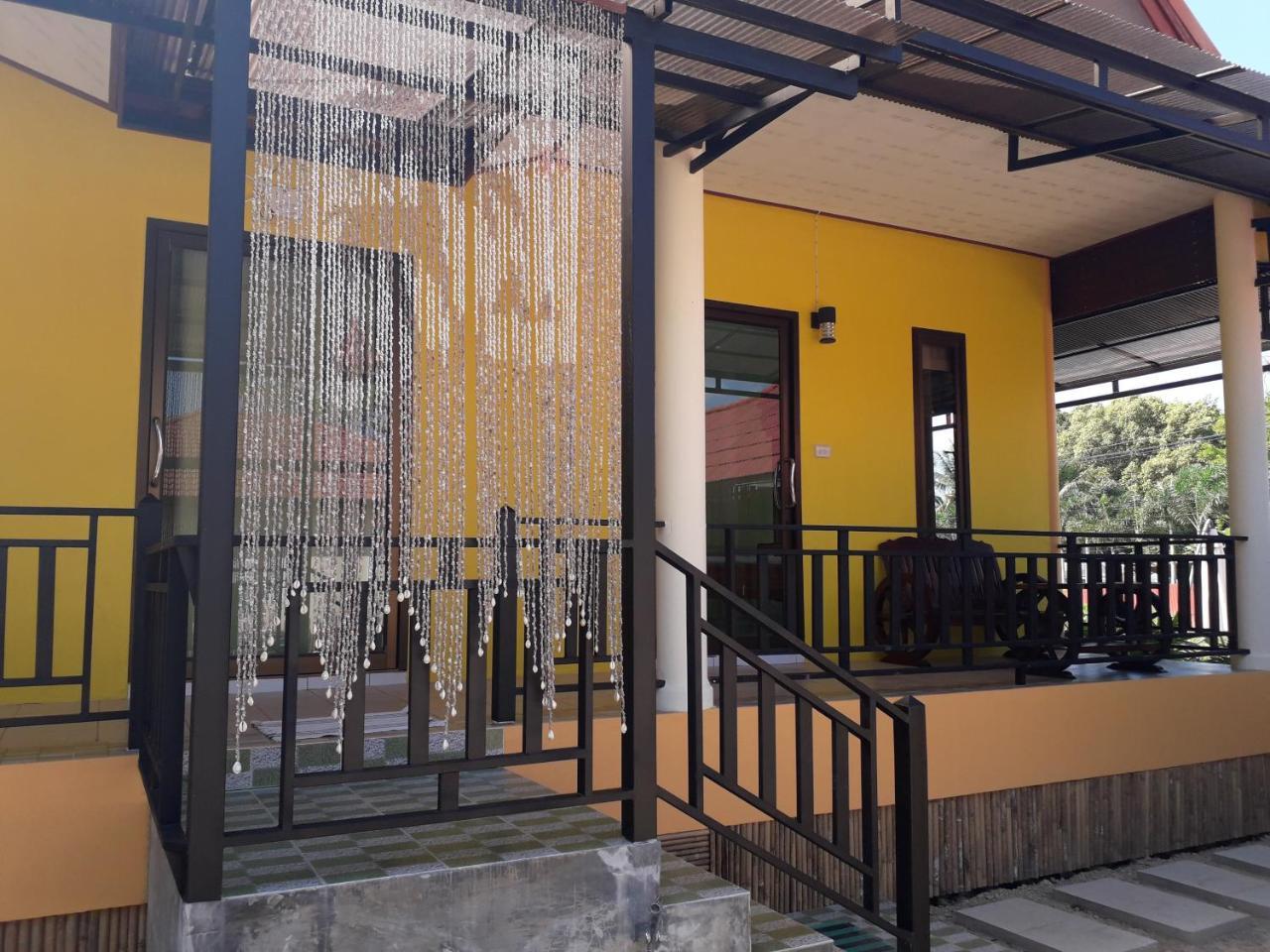 Отель Lanta Lucky House Ко-Ланта Экстерьер фото